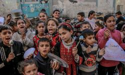Gazze'de onlarca çocuk, yeniden okula gitmek istiyor