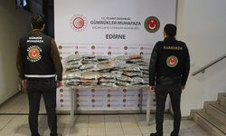 Gümrük Muhafaza ekipleri zehir tacirlerine göz açtırmıyor: 445 kilogram uyuşturucu yakalandı