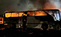 Kocaeli'de 14 toplu taşıma aracı yandı