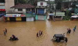 Sri Lanka'da sel ve heyelanda 10 kişi öldü