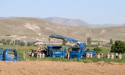 Kayseri'de kaza kırıma uğrayan uçağın enkazı kaldırıldı