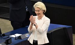 Ursula von der Leyen bir kez daha AB Komisyonu Başkanı seçildi