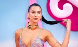 Dua Lipa'dan hayranlarına 'özel' dondurma tarifi!