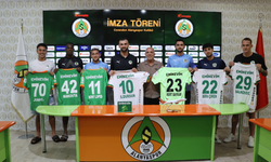 Alanyaspor iki futbolcuyla sözleşme imzaladı