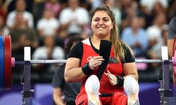 Milli sporcu Sibel Çam'dan bronz madalya