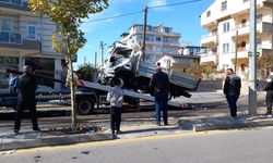 Kayseri'de freni patlayan kamyon otomobille çarpıştı: 1 ölü