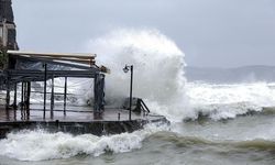 Marmara Denizi’nde tsunami önlemi: Olası bir tsunamiye karşı 24 istasyonla anlık izleniyor