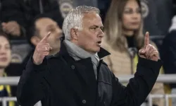 Mourinho, Samet Akaydin'ı oynatmayacağını açıkladı