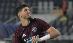 Manchester United, Altay Bayındır'ın biletini kesti