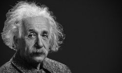 Einstein’ın aşk mektupları, evlenmeden önce doğan kızı hakkında detaylar içeriyor