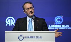 Fahrettin Altun: Esas olan yapay zekanın hakikat namına kullanılmasıdır