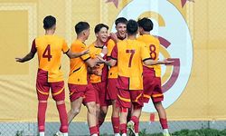 Galatasaray U17 takımından tarihi fark: Fenerbahçe U17 takımını 8-1 mağlup ettiler