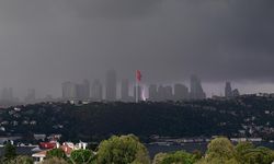 İstanbul için kuvvetli sağanak ve fırtına uyarısı