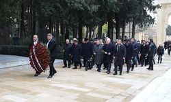 TAİB’den Haydar Aliyev'in kabrine ziyaret