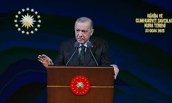 Cumhurbaşkanı Erdoğan: Türk milleti adına karar verenlere ise kimse ayar veremez