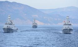 Mavi vatanda Rum oyununa engel: GKRY gemisinin ihlal etme girişimi engellendi