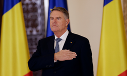 Romanya Cumhurbaşkanı Iohannis istifa etti