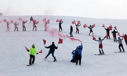 Bitlis'te 4. Kar Festivali renkli görüntülere sahne oldu