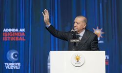 Cumhurbaşkanı Erdoğan: Şahsımı bir kez daha Genel Başkanlığa layık gördüğünüz için teşekkür ediyorum