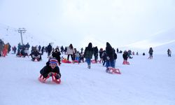 Van'daki Abalı Kayak Merkezi kayakseverleri ağırlıyor