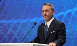 Fahrettin Altun: Halkı yanıltan her aktörle mücadelemiz kararlılıkla devam edecektir