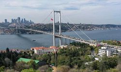 İstanbul Boğazı'nda gemi trafiği askıya alındı