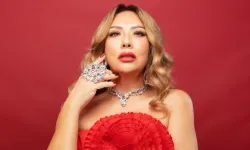 Işın Karaca sahnelere yepyeni bir imajla döndü