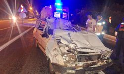 Otomobil tıra arkadan çarptı: Sürücü hayatını kaybetti