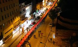 19 Mayıs’a yakışan yürüyüş: 1000 metrelik Türk bayrağıyla tarihi an