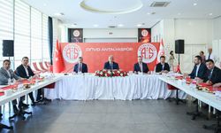 Bakan Ersoy devreye girdi ve Antalyaspor’a dev kaynak geliyor