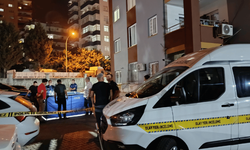 Sevgilisini canice katledip, 12. kattan atlayarak intihar etti