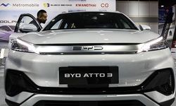 Çinli BYD Avrupa'da ilk kez Tesla'dan daha fazla otomobil sattı