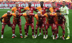 Galatasaray'da 2 oyuncu ile yollar ayrılıyor: İşte o isimler