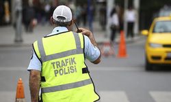 İstanbul'da 1 Mayıs tedbirleri kapsamında bazı yollar trafiğe kapatıldı