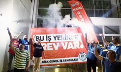 CHP’li İzmir Büyükşehir Belediyesinde grev: Yaklaşık 23 bin çalışan iş bıraktı
