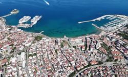 Kuşadası'na bir günde 5 kruvaziyer demirledi
