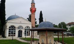 Padişahın eşi tarafından inşa ettirilen Rahime Sultan Camisi 133 yıldır ayakta