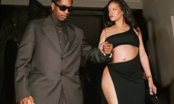 Hamileliğe rağmen şıklığından ödün yok! Rihanna’dan cesur gece kombini