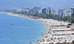 Antalya sahillerinde sıcak havanın etkisi arttı