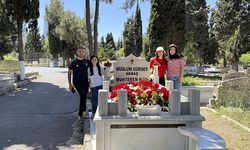 Bayramın dördüncü günü vatandaşlar kabir ziyaretlerine devam etti