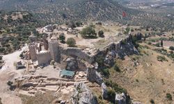 Beçin Antik Kenti'ndeki kazılarda ok uçları bulundu