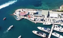 Bodrum'da marinaya yanaşan teknede patlama