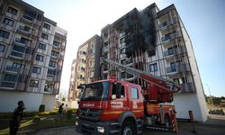 Çanakkale'de binada çıkan yangında 10 kişi hastanelik oldu
