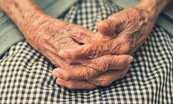 Akdeniz tipi beslenme ve yürüyüş demans riskini yarıya indiriyor