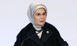 Emine Erdoğan, Türk Kızılay'a kurban bağışında bulundu