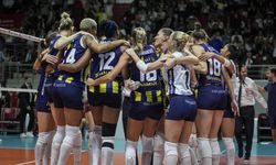 Fenerbahçe, 7 voleybolcuyla yolları ayırdı