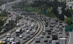 İstanbul'da "trafik" şehrin havasını zehirliyor