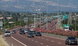 Kurban Bayramı'nda otoyollardan yaklaşık 16,3 milyon araç geçti