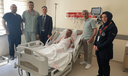 Sakarya’da ana damara yayılan tümör başarılı operasyonla alındı
