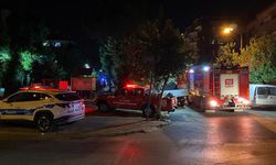 Yangında mahsur kalan kadın demir parmaklıklar kesilerek kurtarıldı